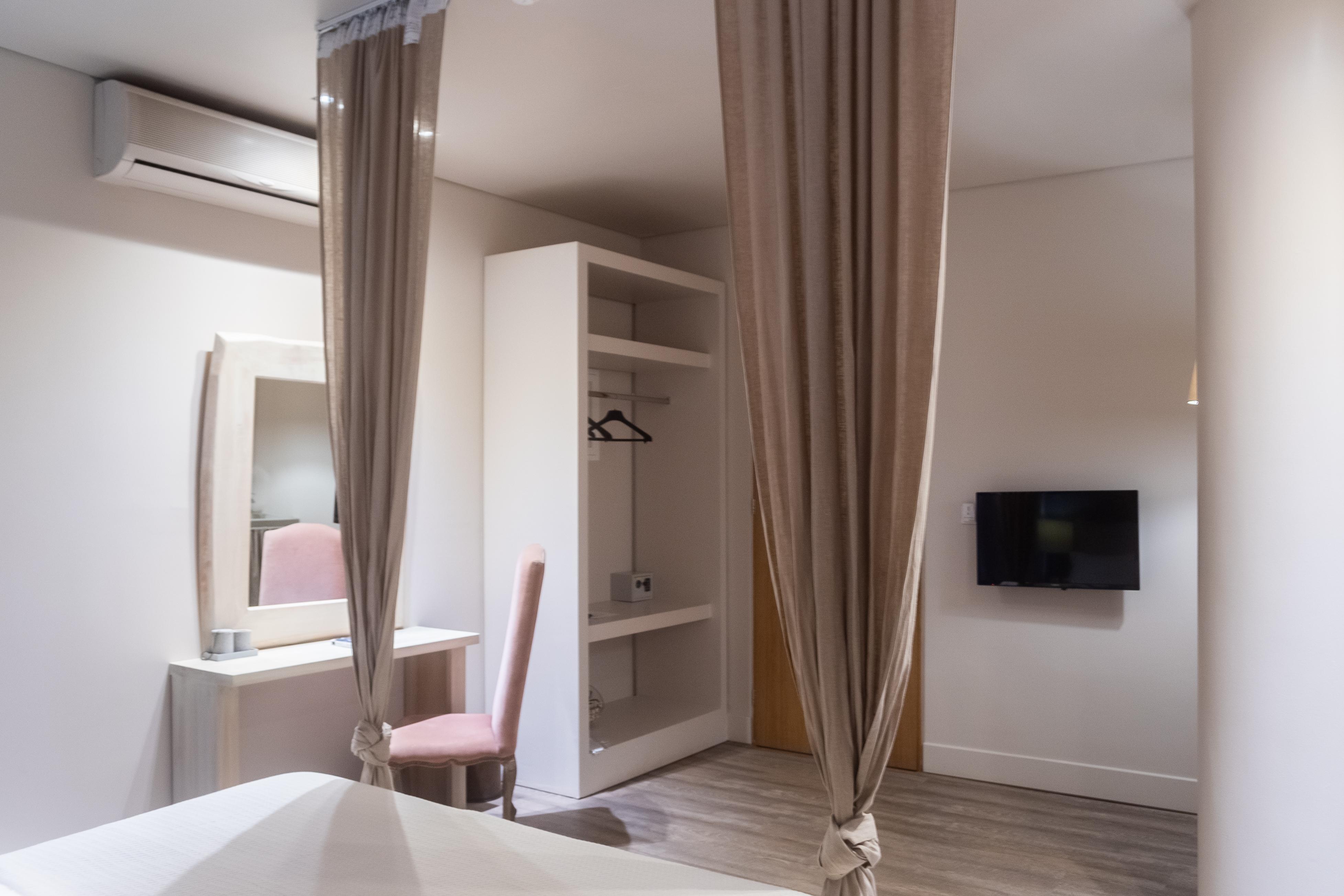 פאליני Mikelina Boutique Hotel מראה חיצוני תמונה