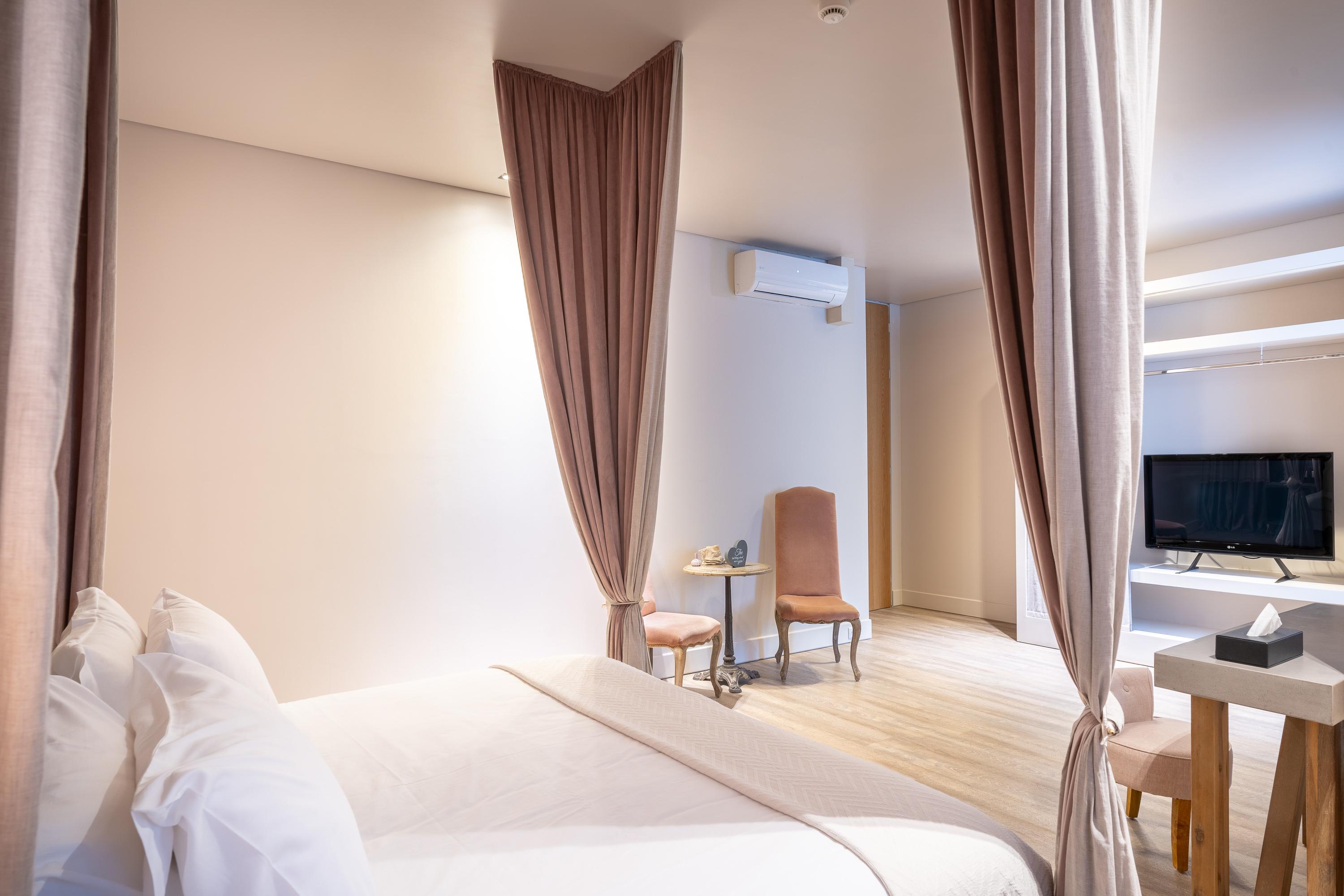 פאליני Mikelina Boutique Hotel מראה חיצוני תמונה