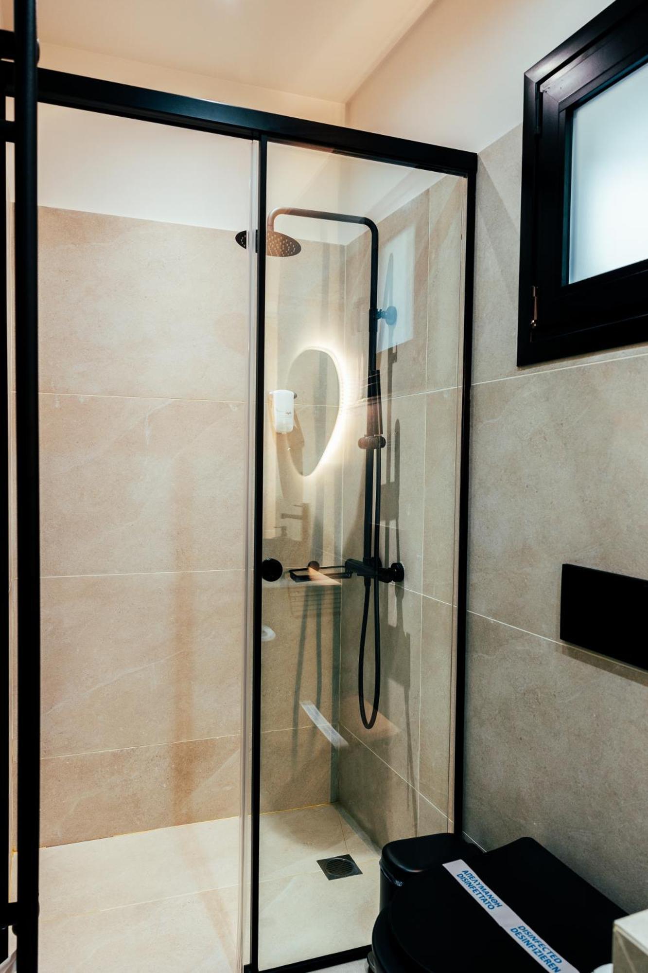 פאליני Mikelina Boutique Hotel מראה חיצוני תמונה