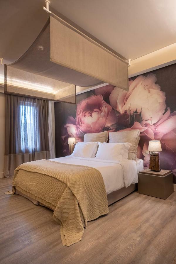 פאליני Mikelina Boutique Hotel מראה חיצוני תמונה
